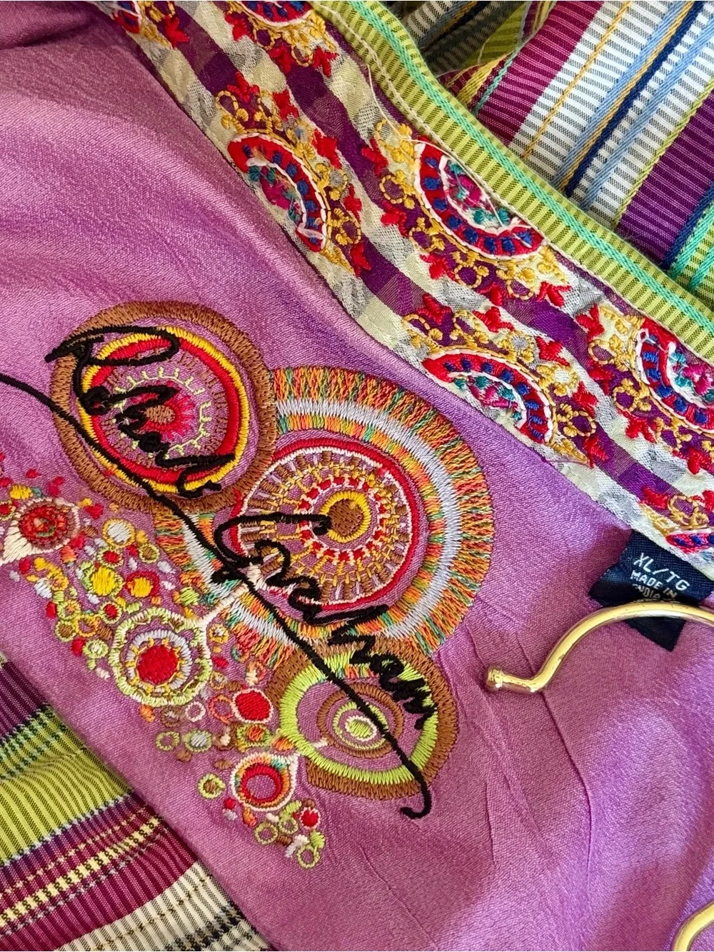 Robert Graham Stripe Embroidered Flip Cuff Button Down Shirt, Multicolor – XL